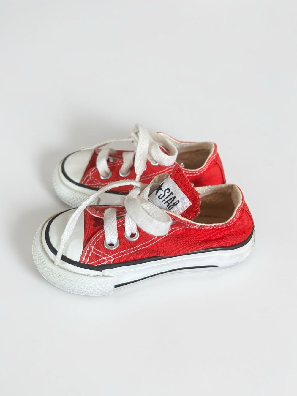 Converse Chuck Taylor All Star Red Low Top Toddler Size 4